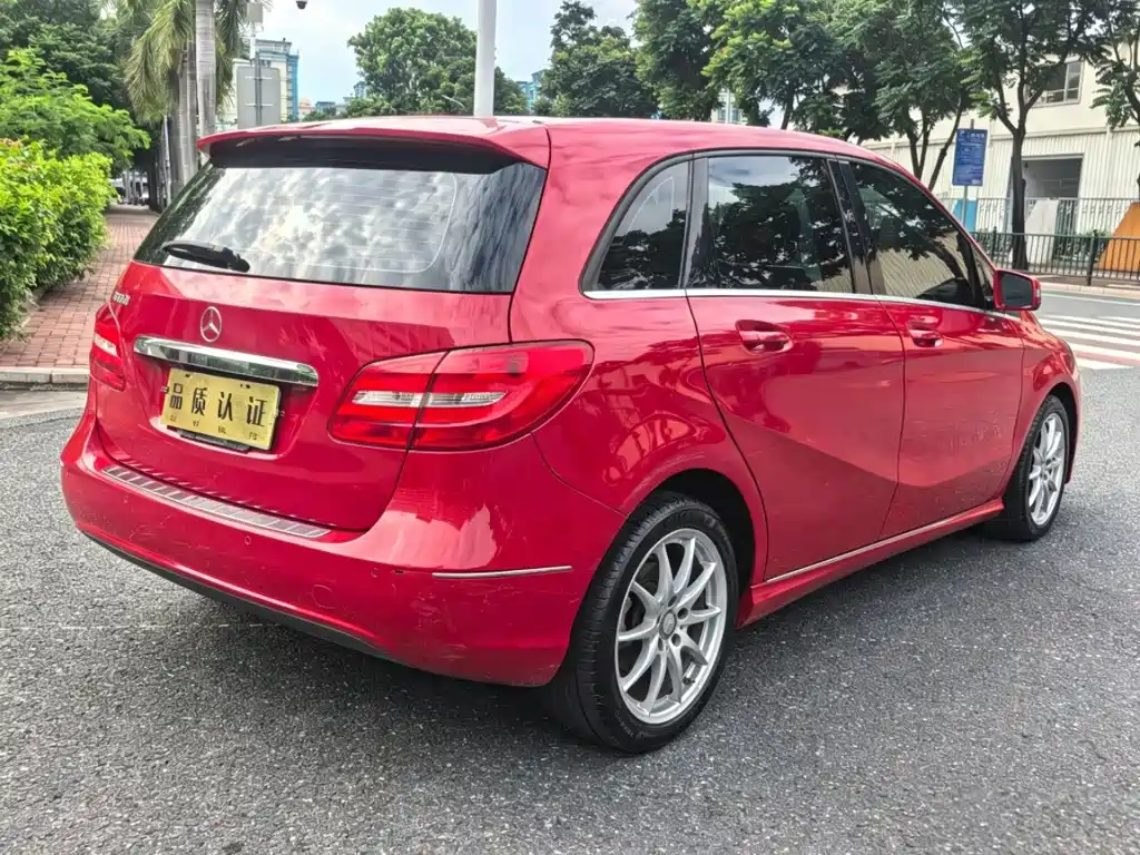 Mercedes-Benz B-Class — миниатюра 9