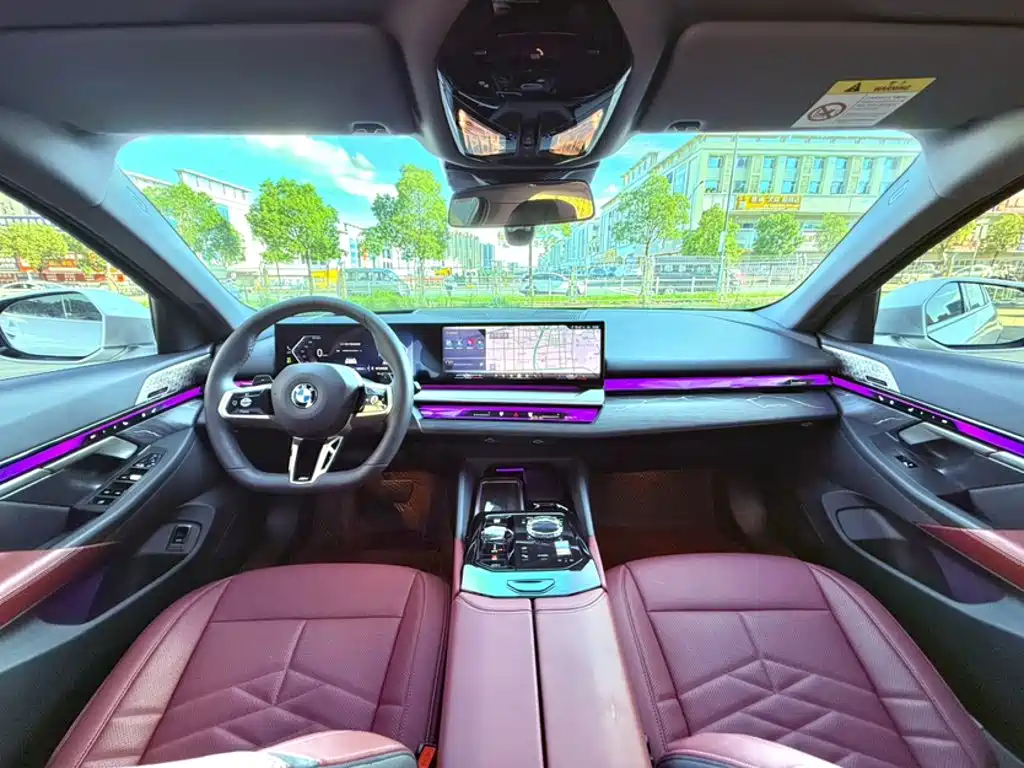 BMW 5 Series — миниатюра 16