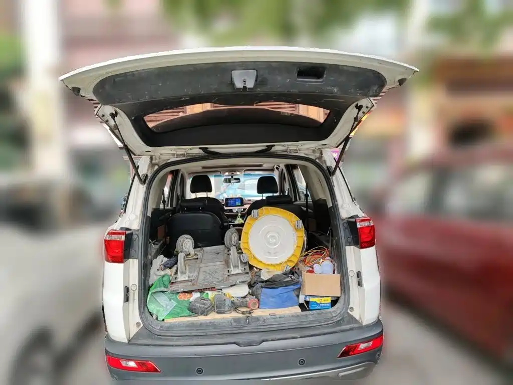 Wuling Hongguang S3 — миниатюра 10