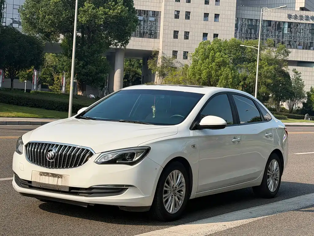 Buick Excelle — миниатюра 3