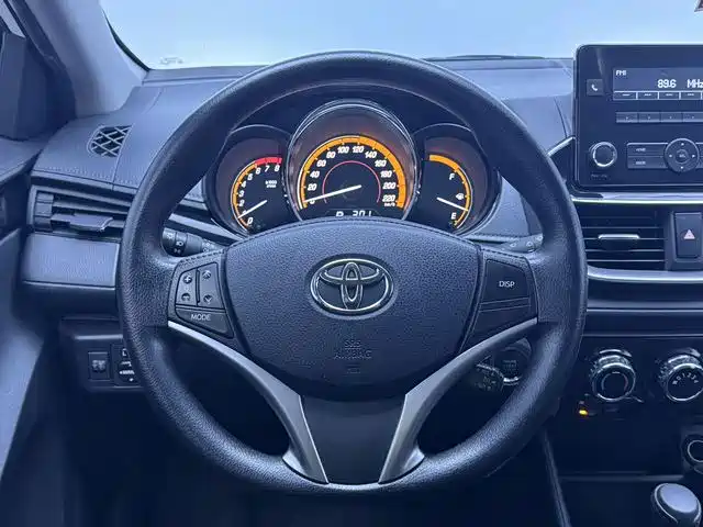 Toyota Yaris L — миниатюра 11