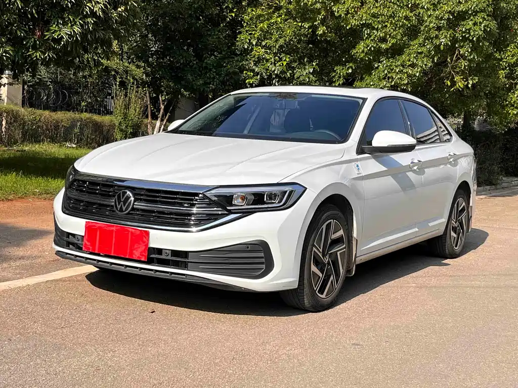 Заказать Volkswagen Sagitar 2026 года за 2 083 568 ₽  из Китая