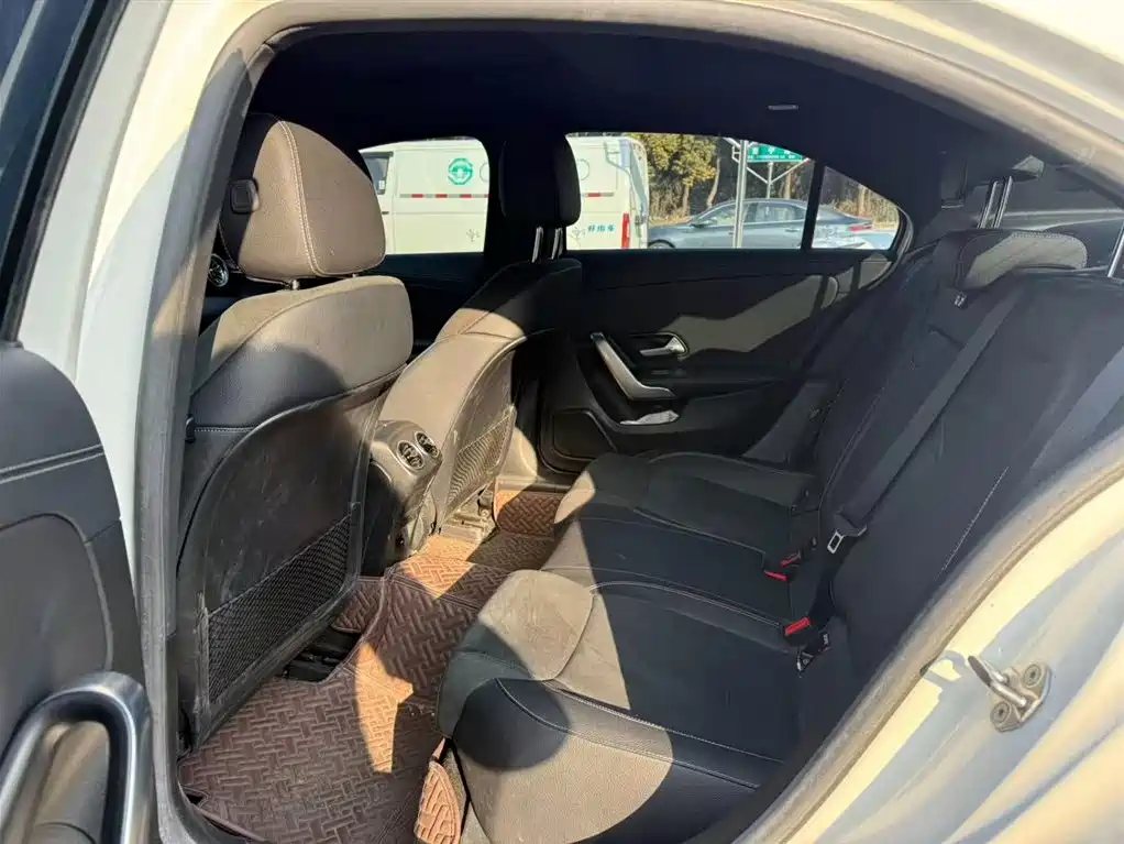 MERCEDES-BENZ A CLASS