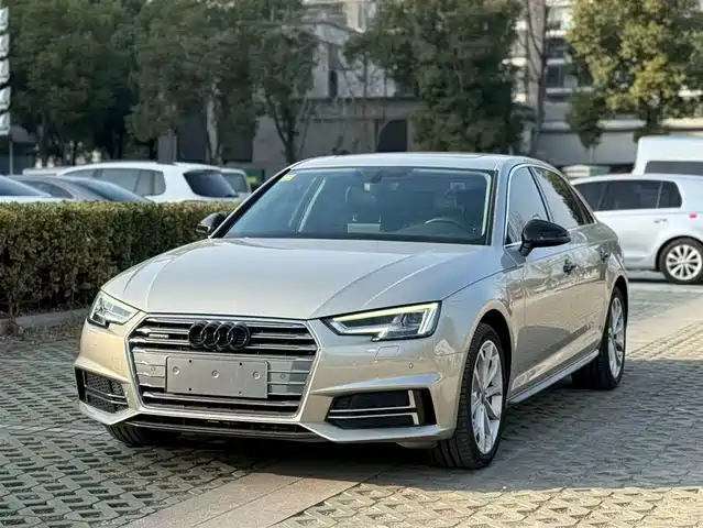 audi a4l