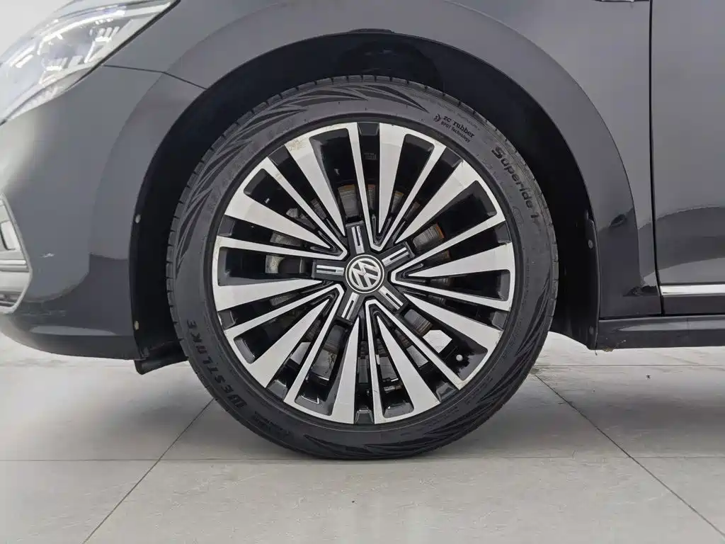 Volkswagen Passat — миниатюра 17