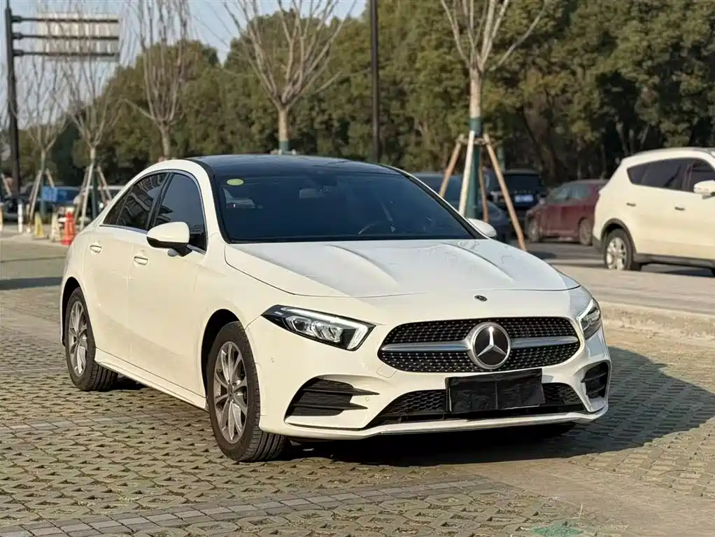 MERCEDES-BENZ A CLASS