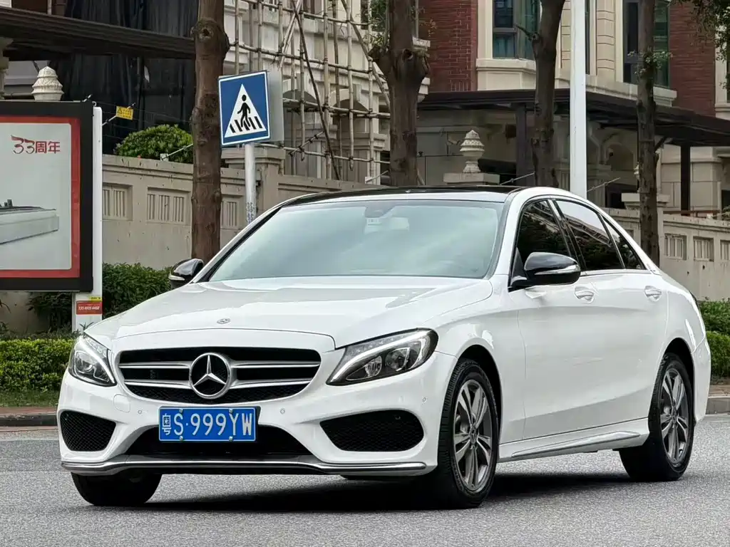 Mercedes-Benz C-Class — миниатюра 3