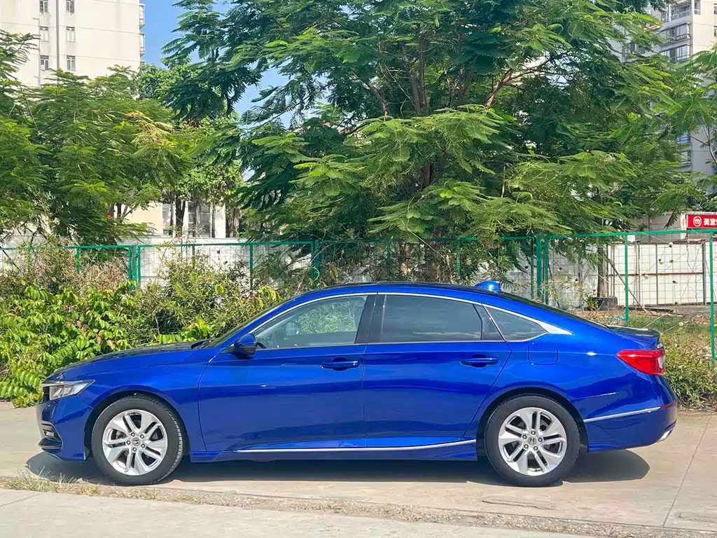 Honda Accord — миниатюра 3