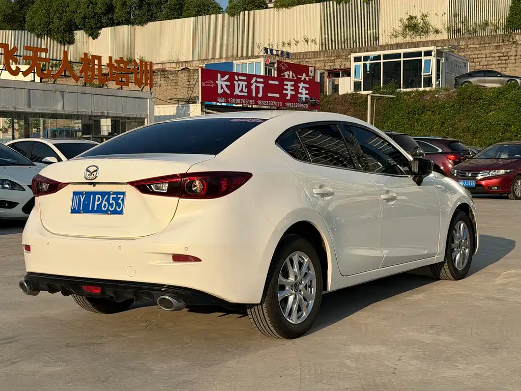 Mazda 3 Axela — миниатюра 10