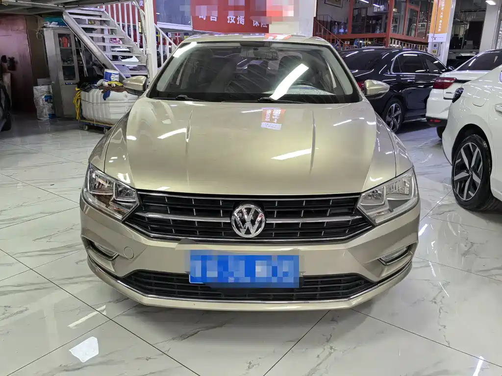 Volkswagen Bora — миниатюра 2