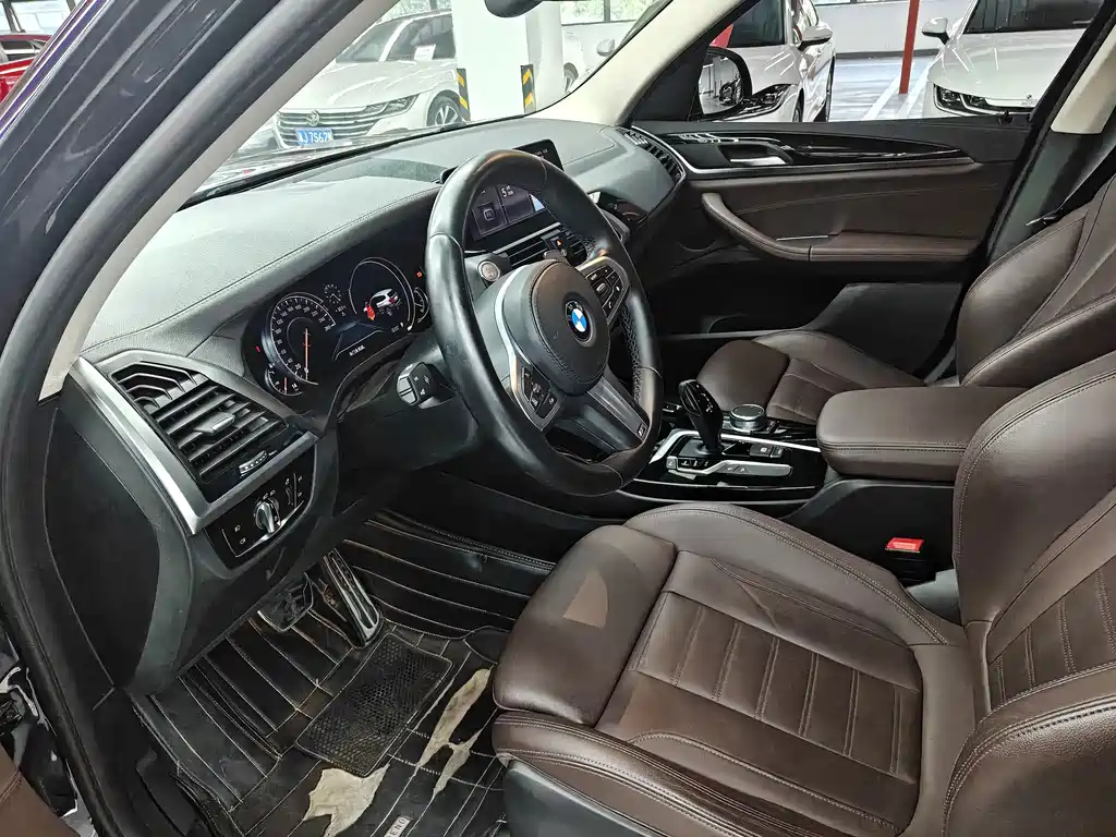 BMW X3 — миниатюра 10