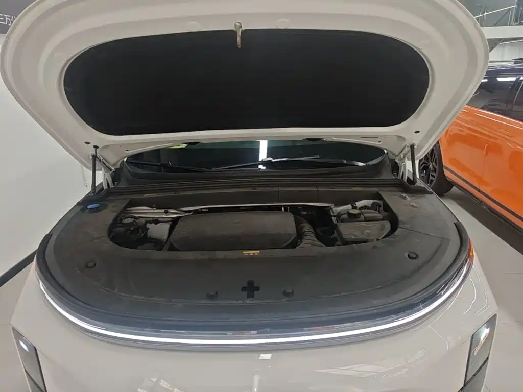 Li Auto Li L6 — миниатюра 20
