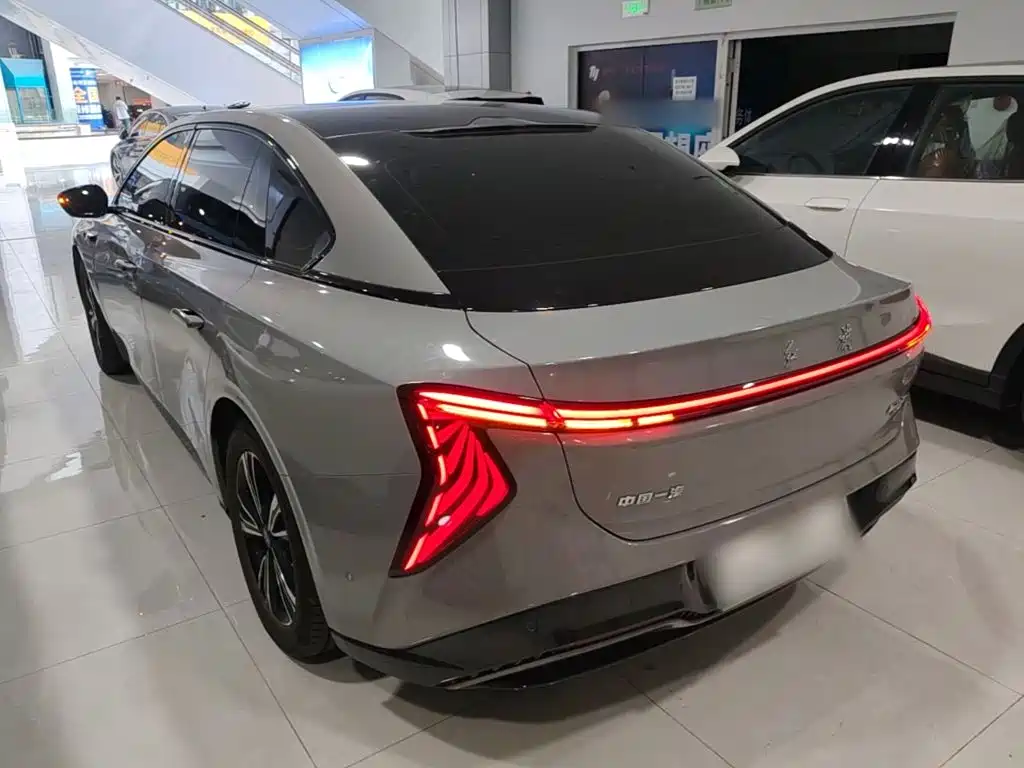 Hongqi Hongqi EH7 — миниатюра 5