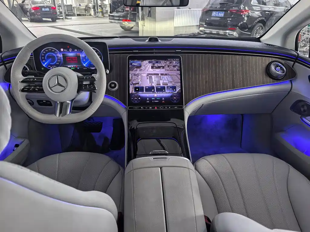 Mercedes-Benz EQE — миниатюра 19