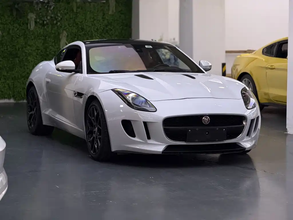 Jaguar F-Type 2016 3.0 SC