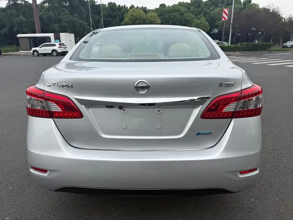 Nissan Sylphy — миниатюра 5