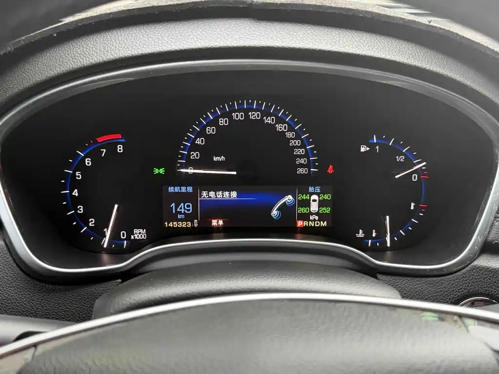 Cadillac SRX — миниатюра 10