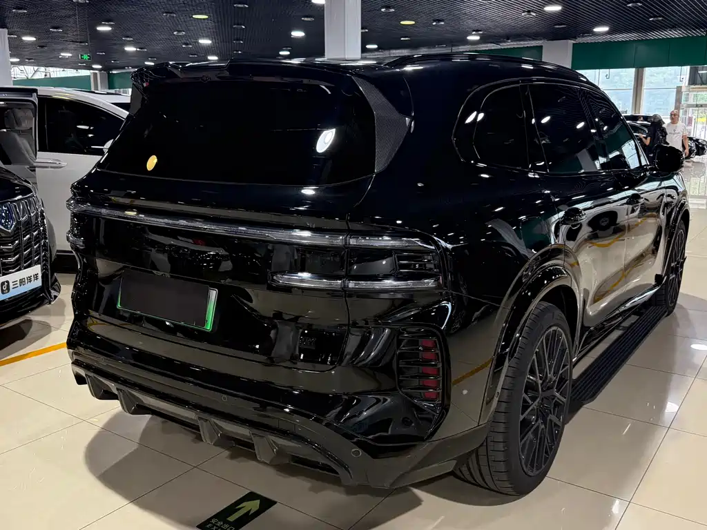 Zeekr 8X 2026 70kWh