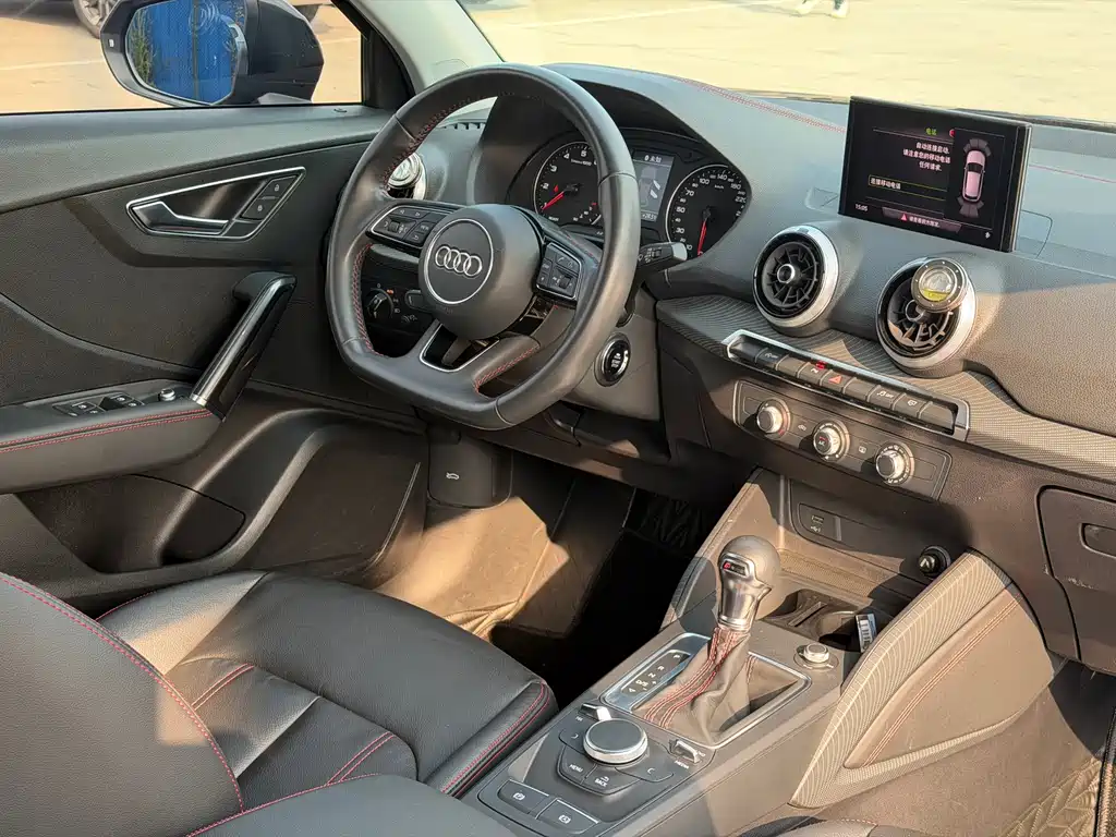 Audi Q2L — миниатюра 11