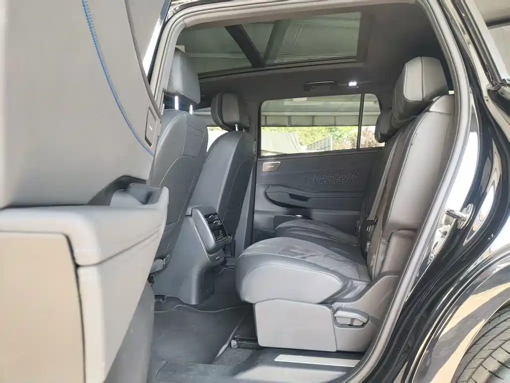 Volkswagen Teramont — миниатюра 9
