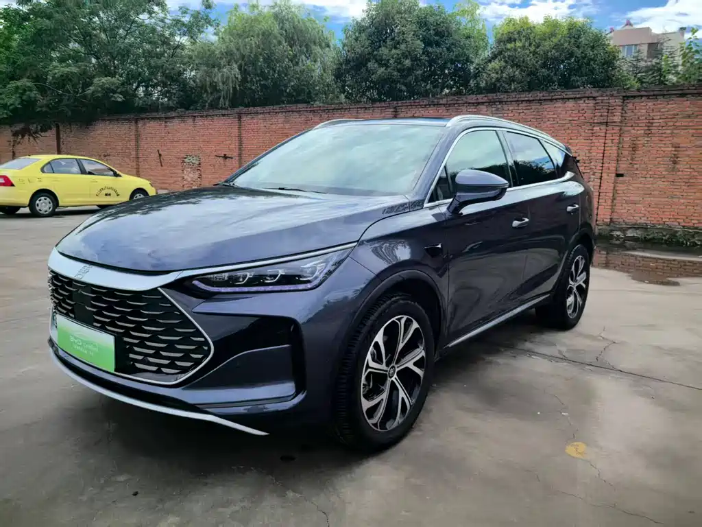 2025 BYD Tang - zdjęcie 1 z 10