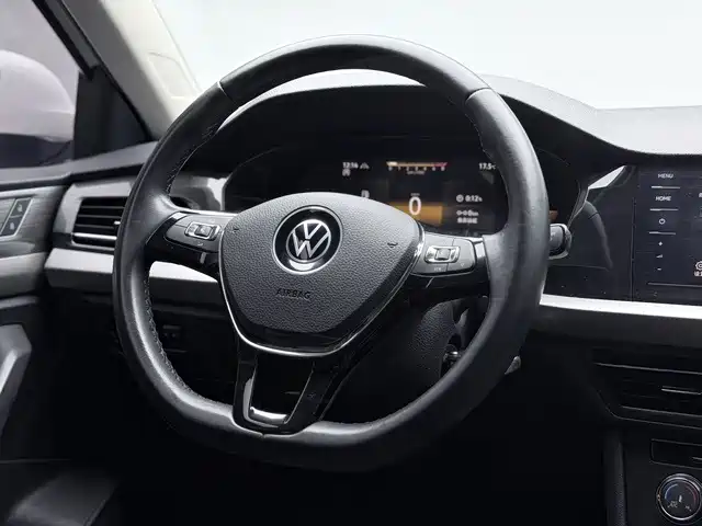 Volkswagen Lavida — миниатюра 11