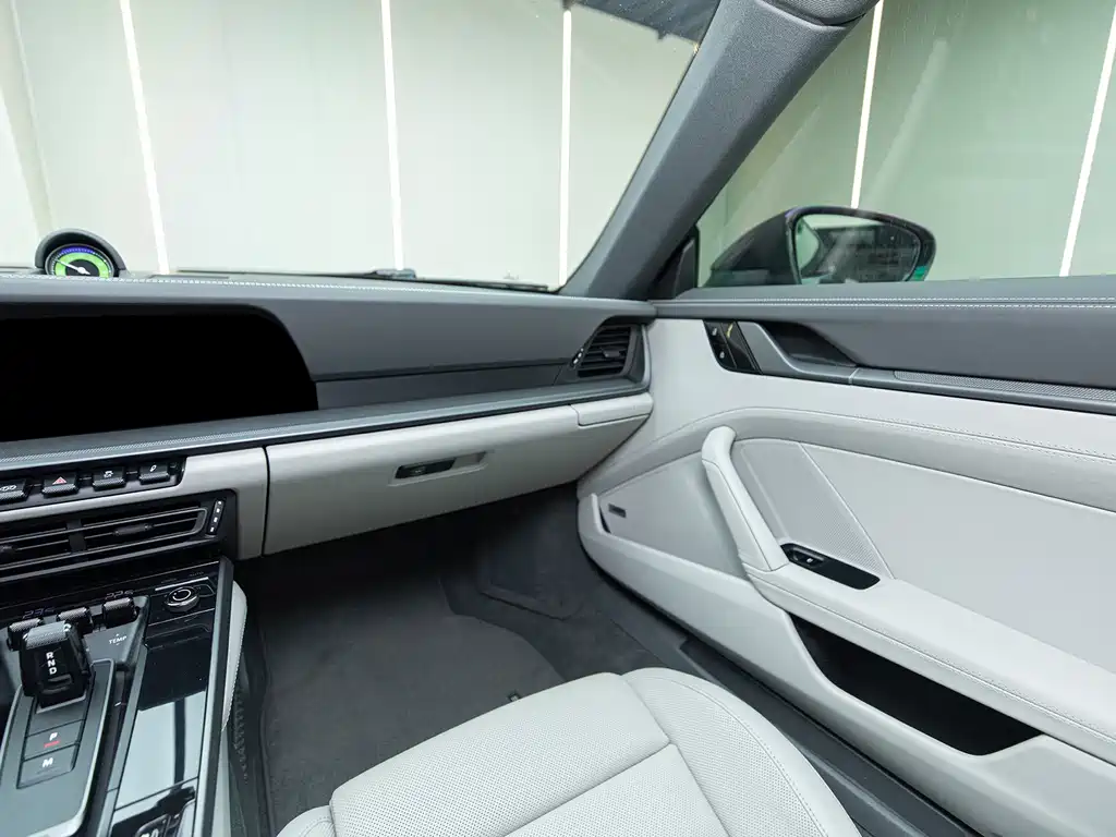 Porsche 911 — миниатюра 10