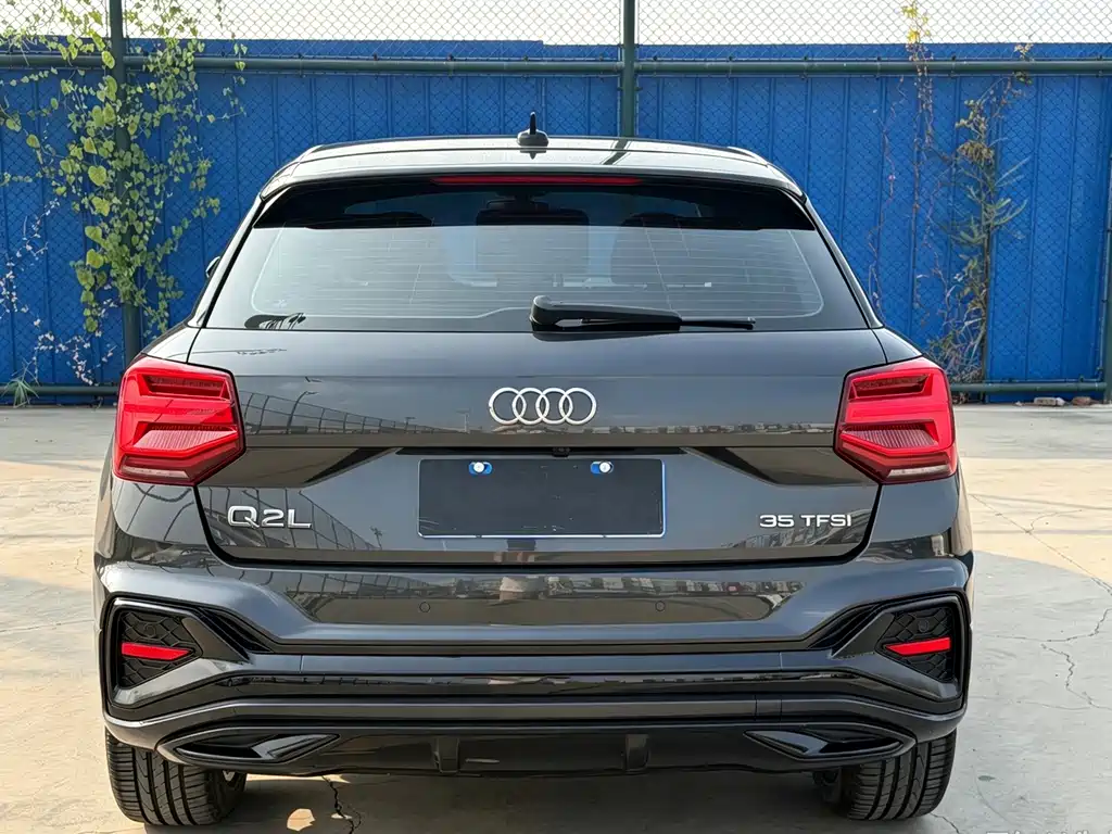 Audi Q2L — миниатюра 5