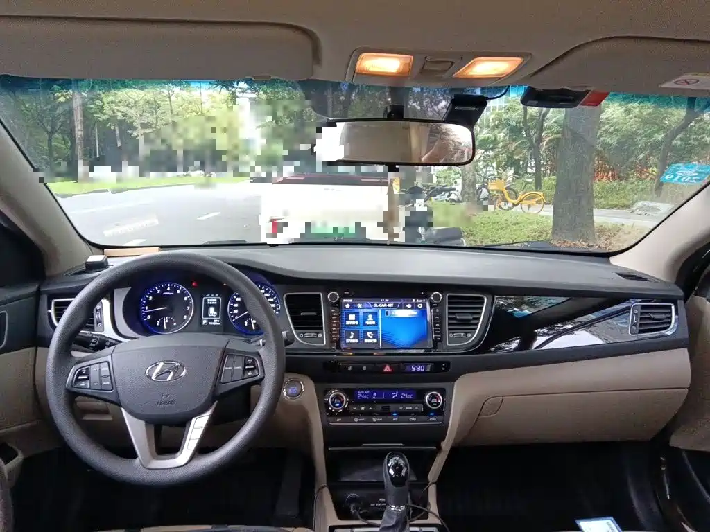 Hyundai Mistra — миниатюра 10
