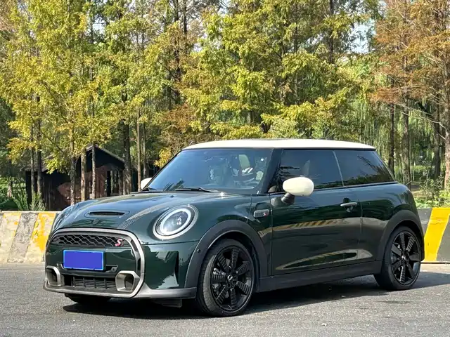 MINI 