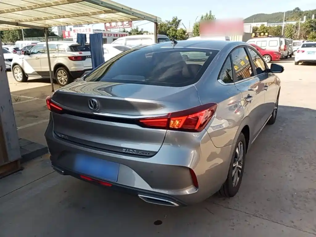 Changan Eado — миниатюра 7