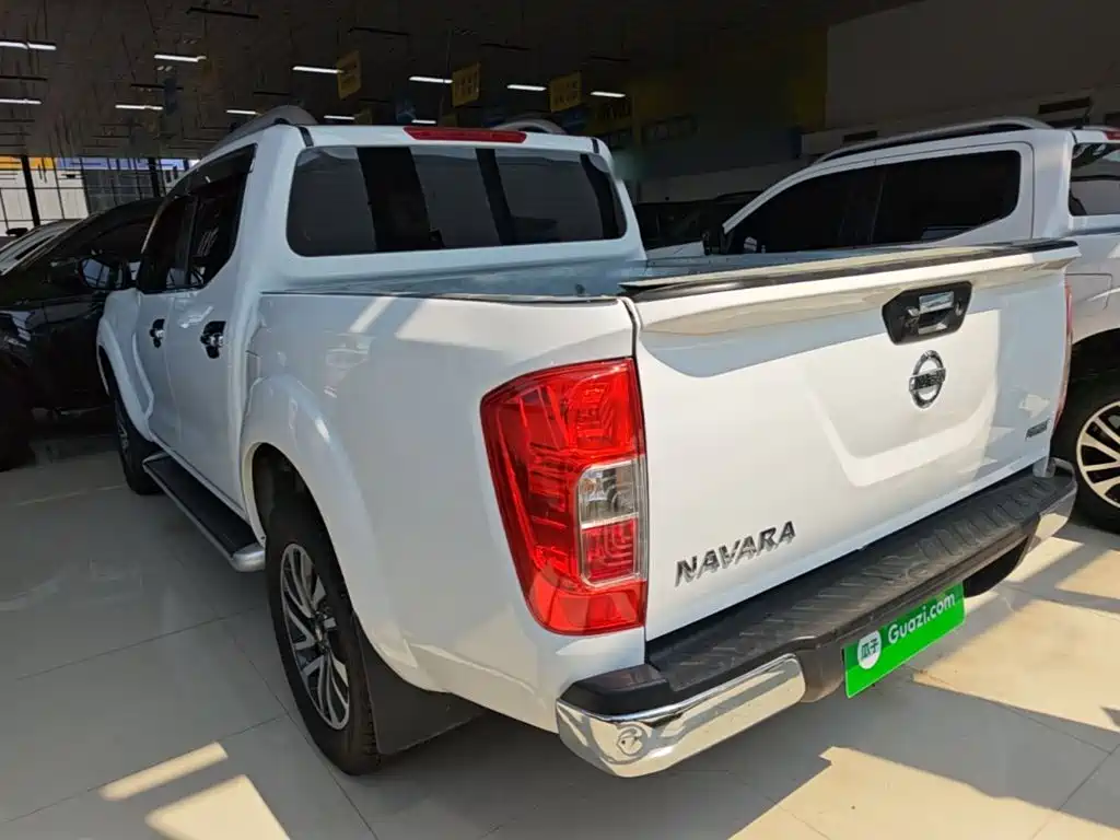 Nissan Navara — миниатюра 5