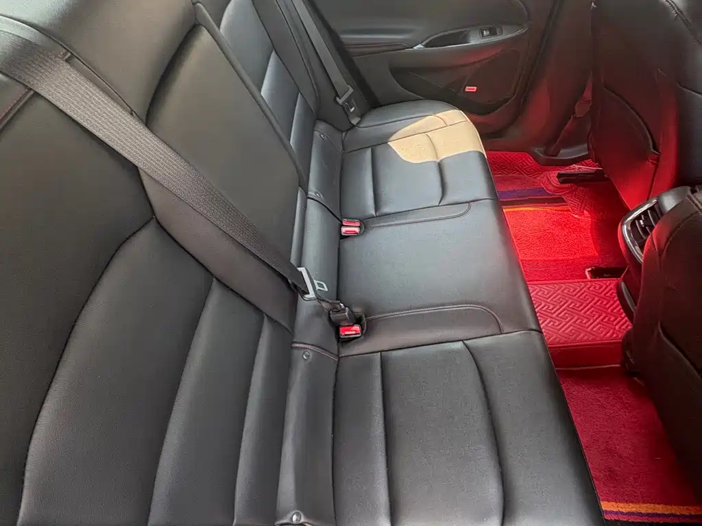 Chevrolet Malibu XL — миниатюра 11