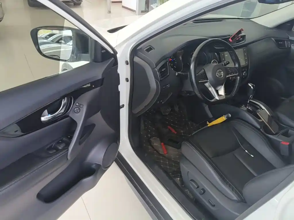 Nissan X-Trail — миниатюра 16