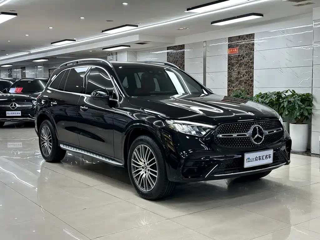 Mercedes-Benz GLC 2026 GLC 300 L 4MATIC 5 мест