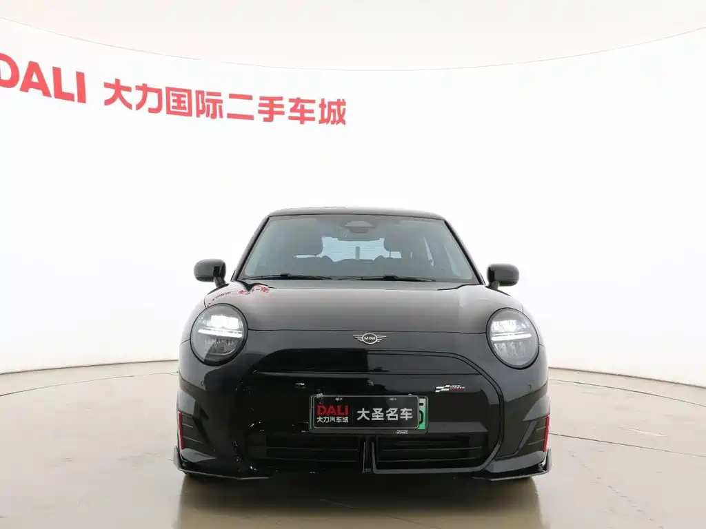 MINI MINI COOPER EV — миниатюра 2