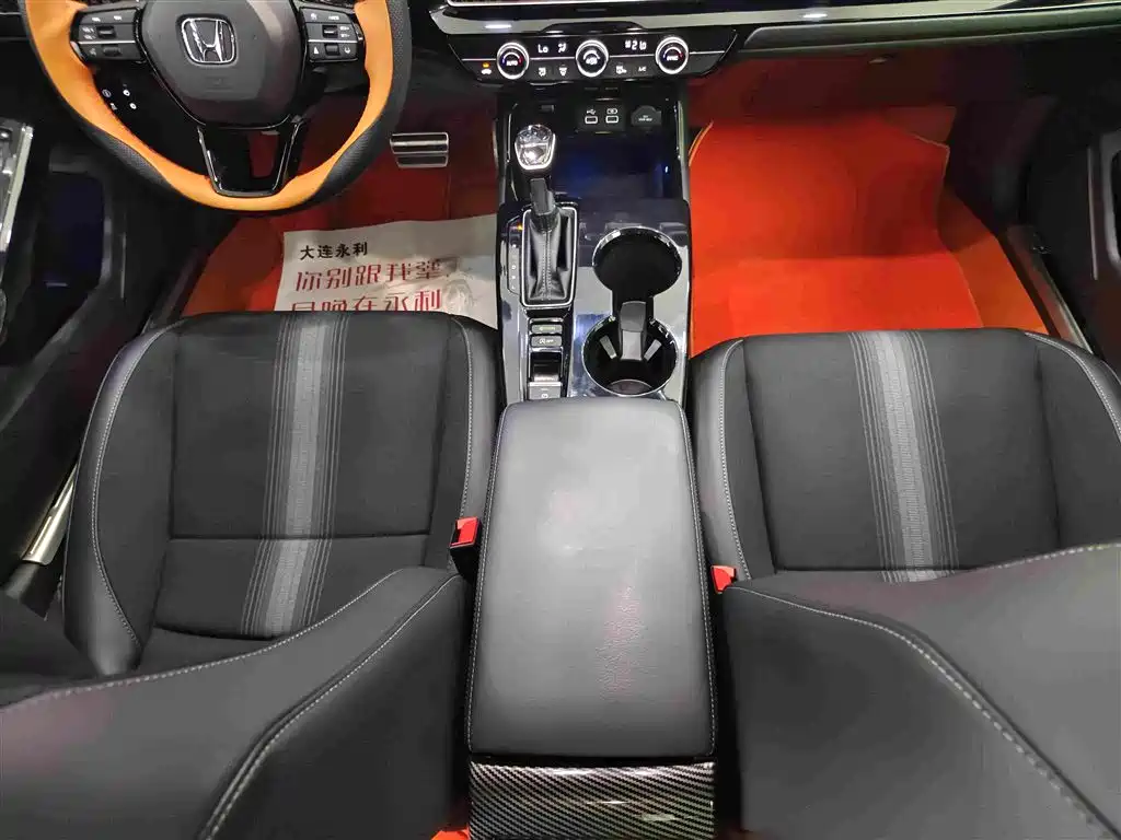 Honda Civic — миниатюра 13