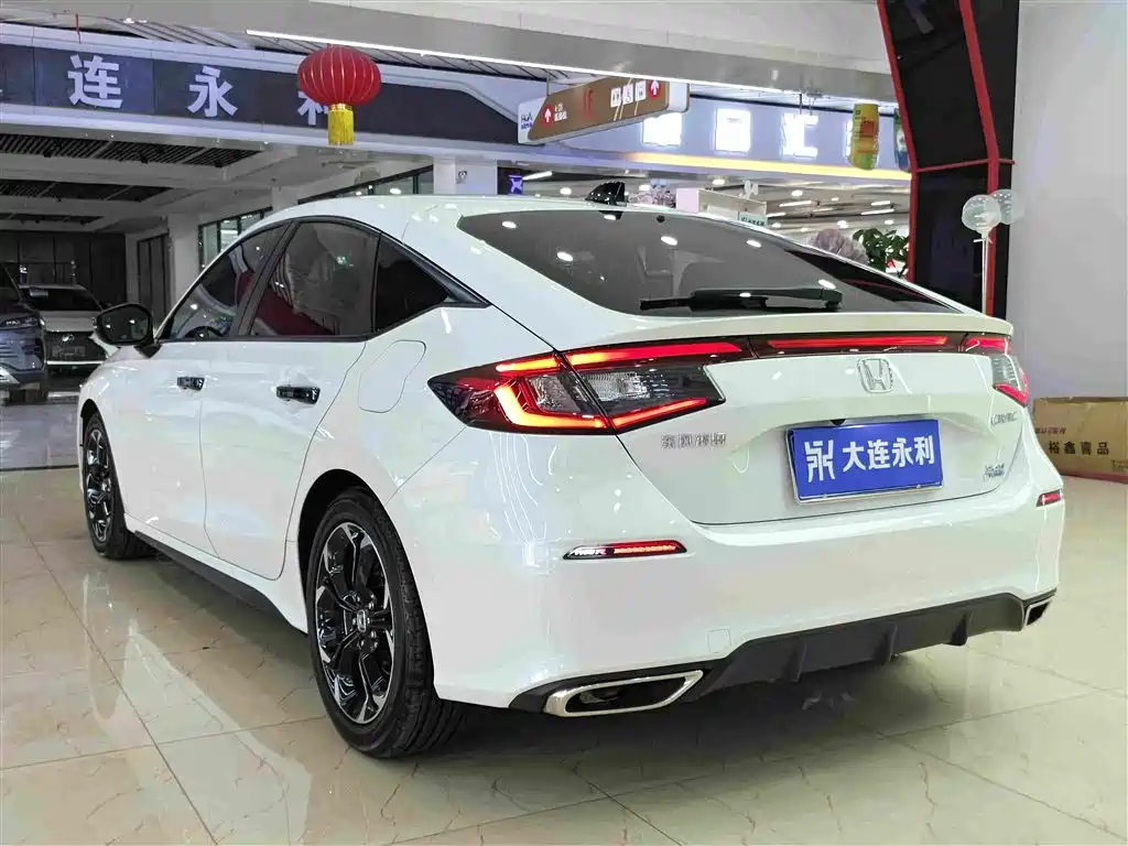 Honda Civic — миниатюра 6