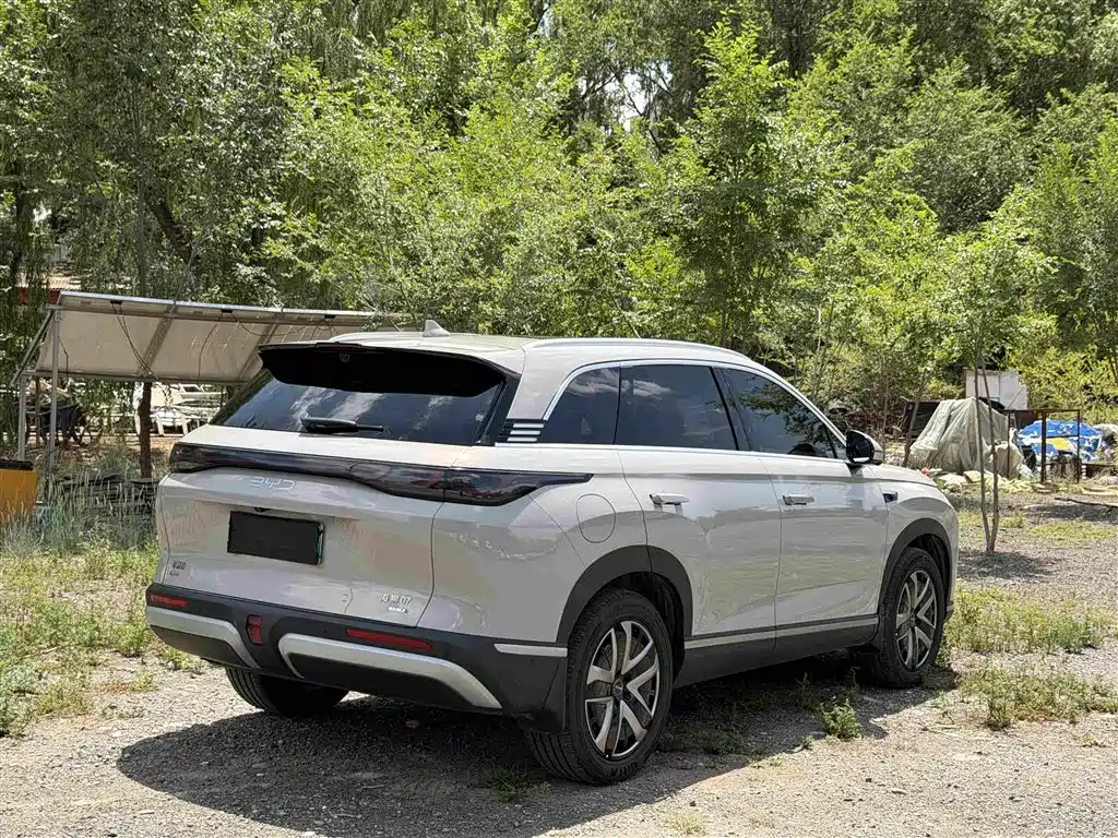 BYD 07 DM-i 2025 150 +