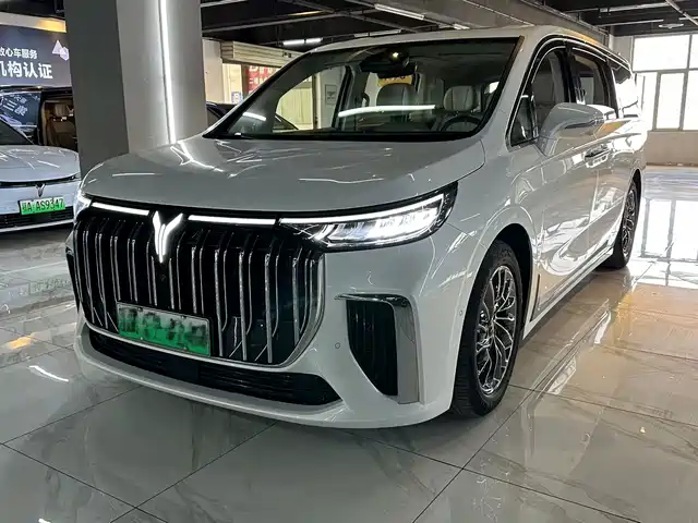 LANTU AUTOMOBILE LANTU DREAMER 2023