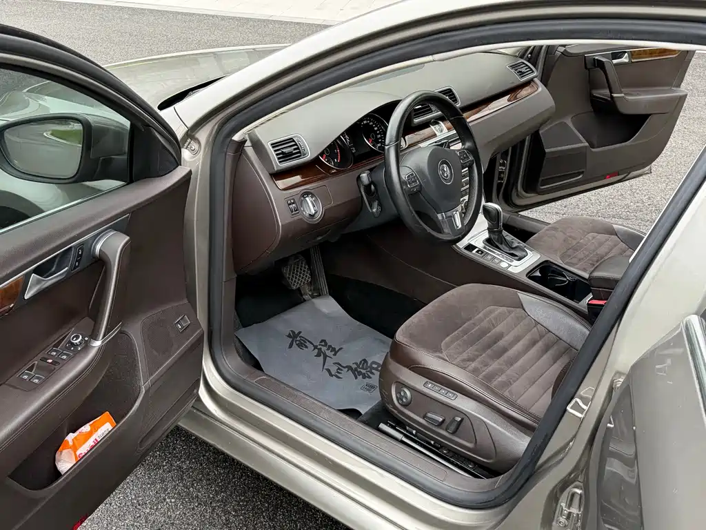 Volkswagen Magotan (Import) — миниатюра 11