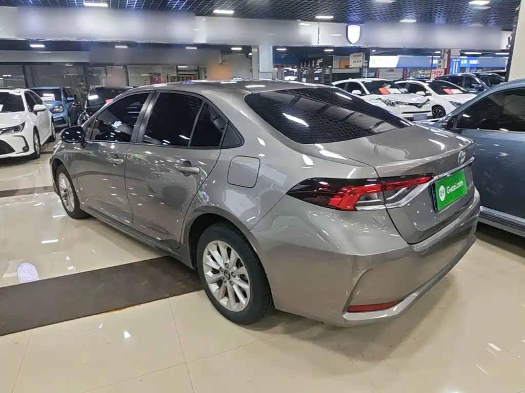 Toyota Corolla — миниатюра 5
