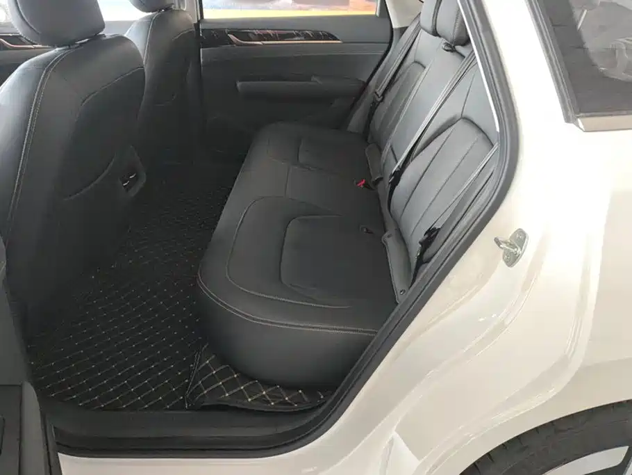 Wuling Xingguang — миниатюра 11