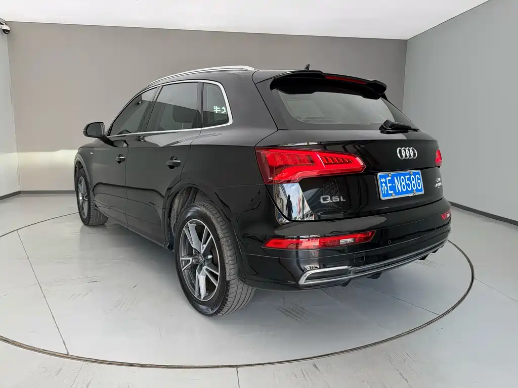 Audi Q5L 2020 40 TFSI Fashion