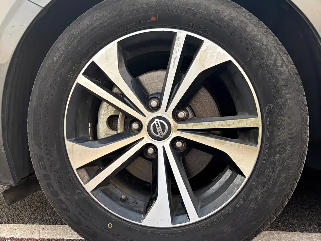 Nissan Sylphy — миниатюра 17