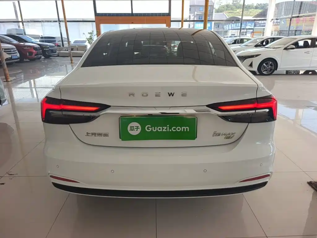 Roewe i6 MAX New Energy — миниатюра 6