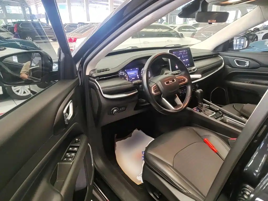 Jeep Compass — миниатюра 16