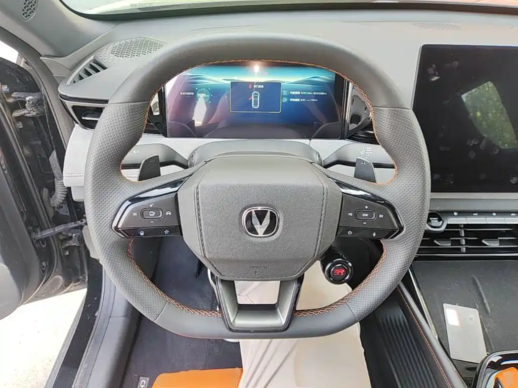 Changan UNI-V — миниатюра 11