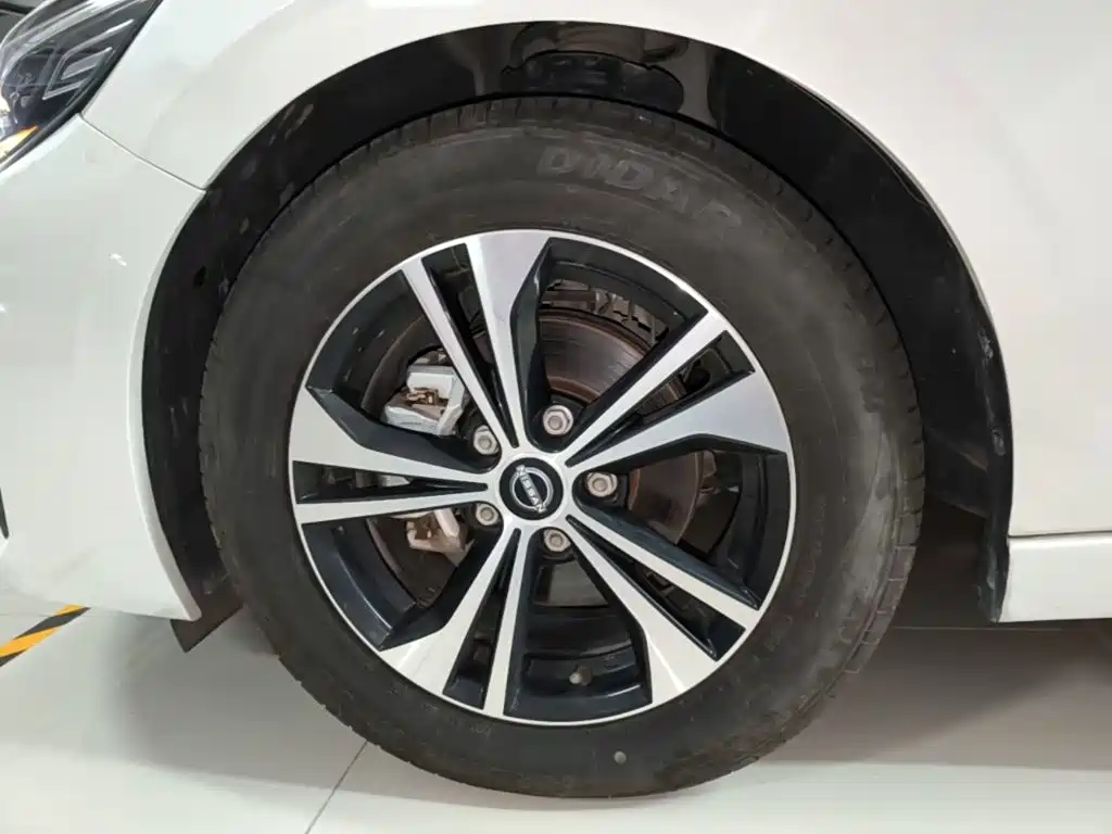 Nissan Sylphy — миниатюра 23