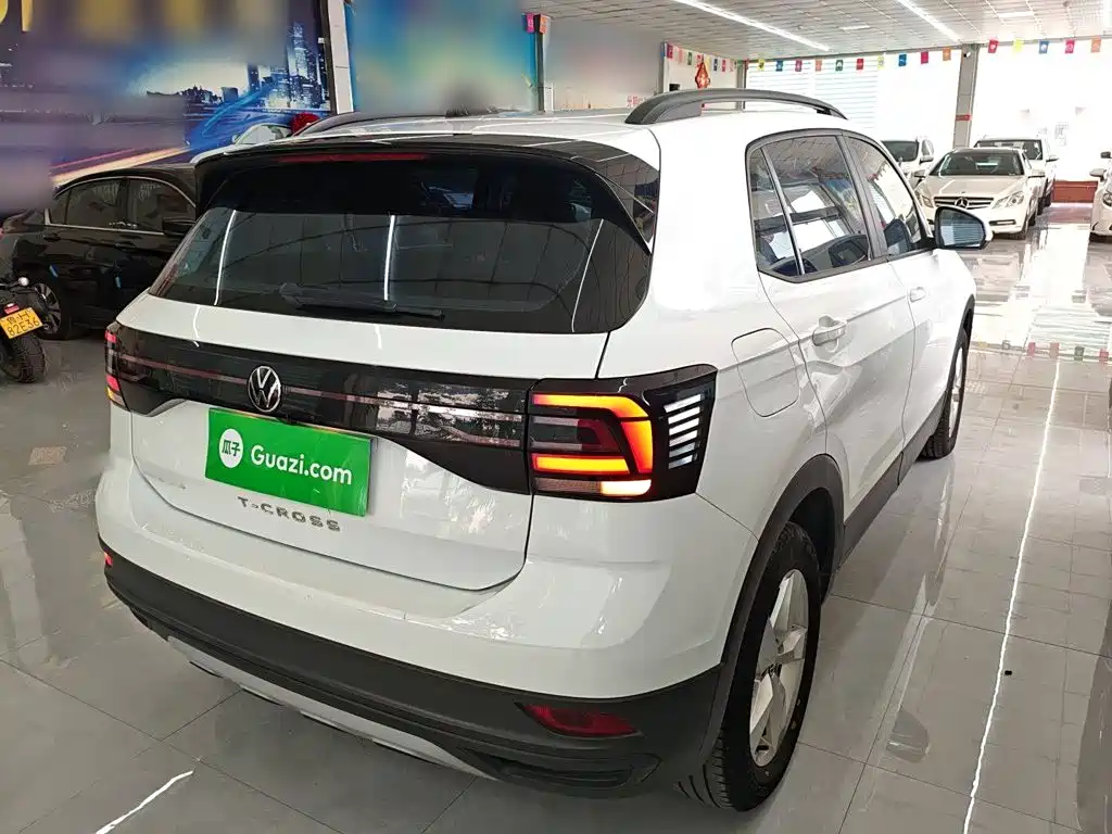 Volkswagen T-Cross — миниатюра 7